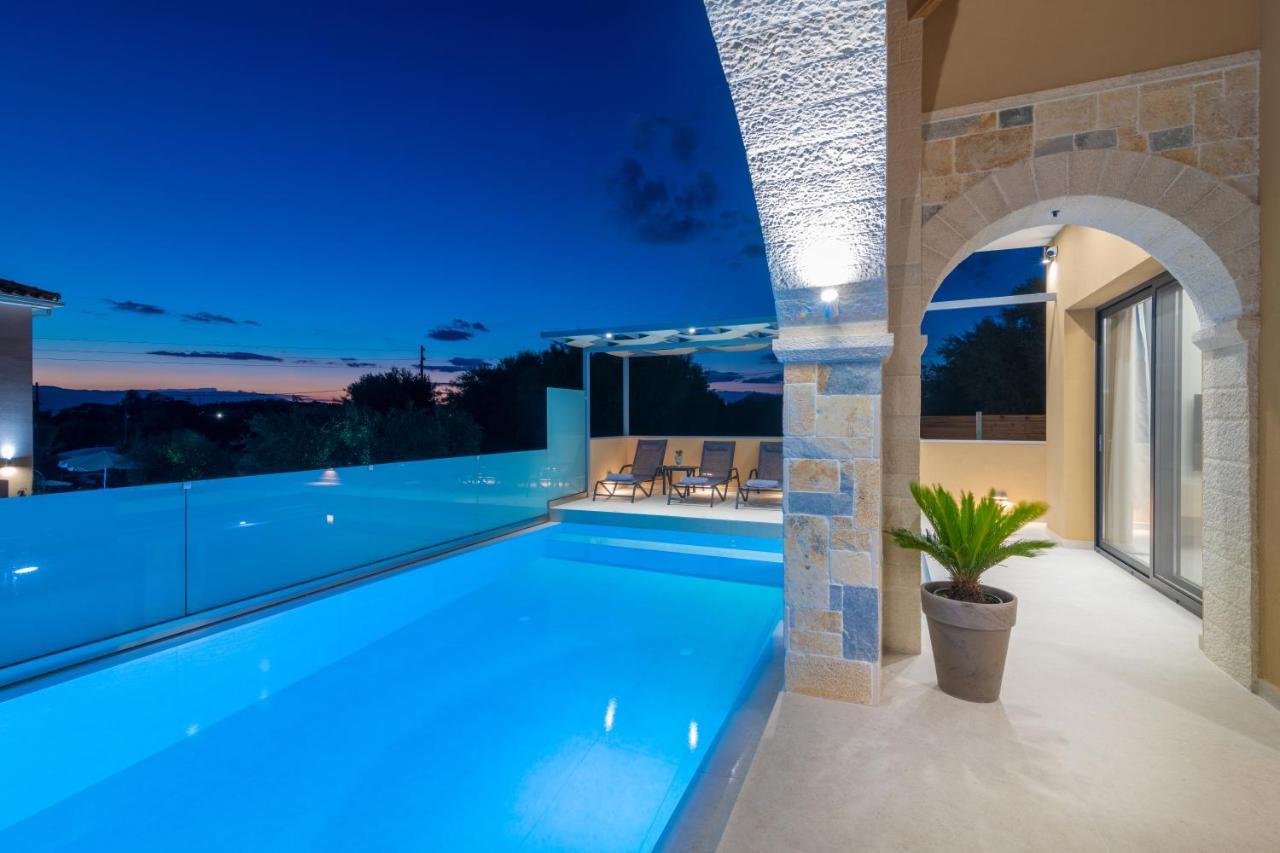 Romanza II Luxury Villa Kalamákion 외부 사진