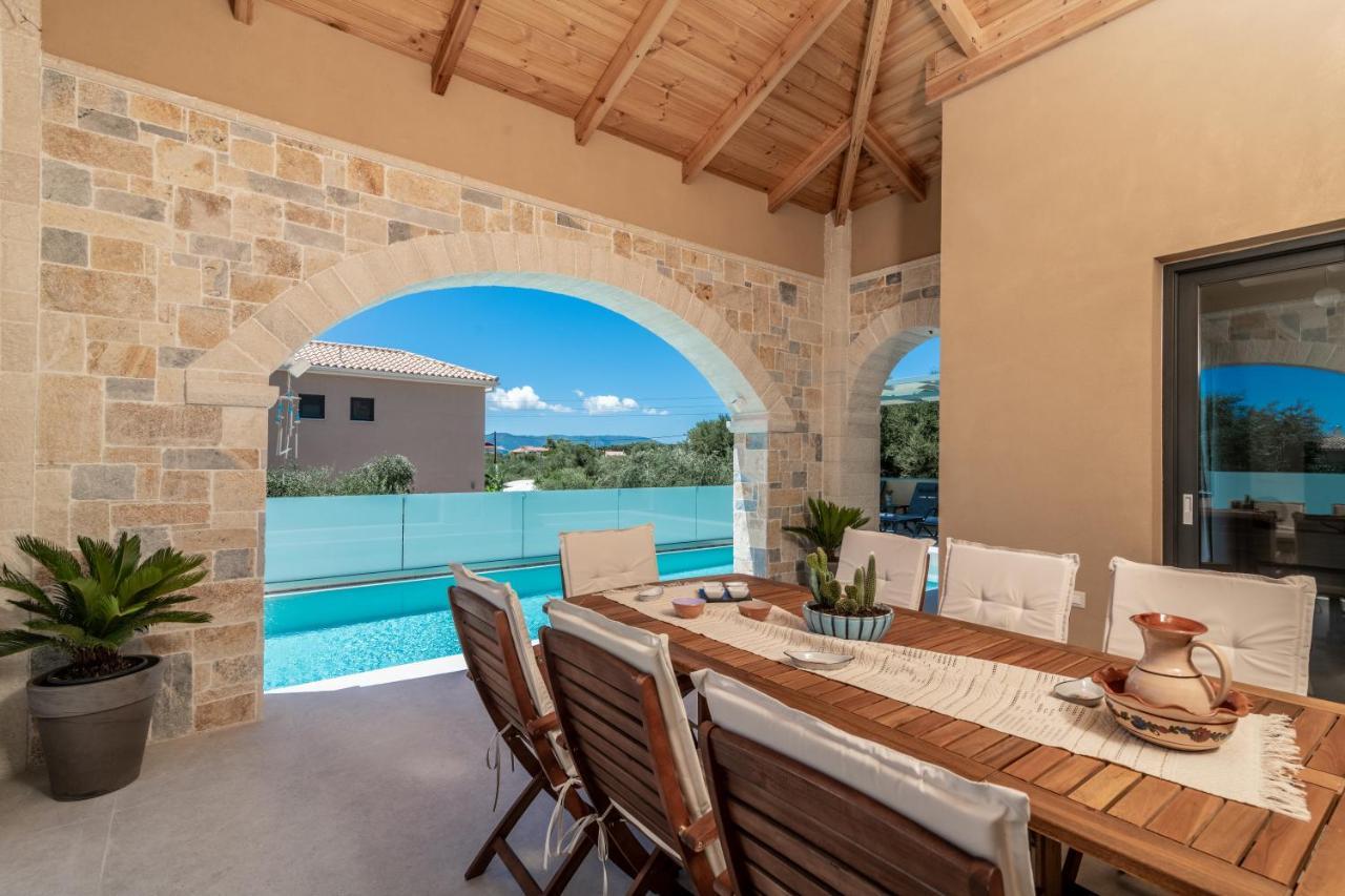 Romanza II Luxury Villa Kalamákion 외부 사진