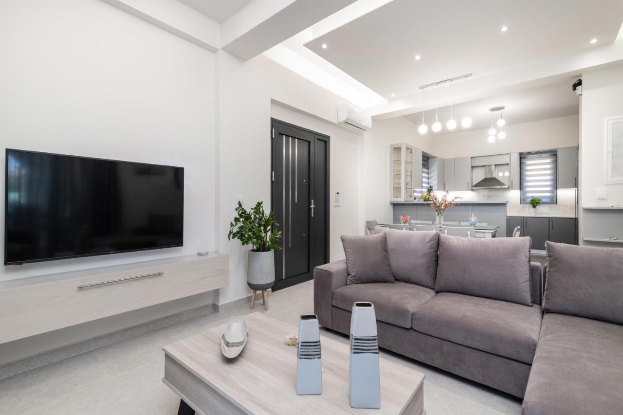 Romanza II Luxury Villa Kalamákion 외부 사진